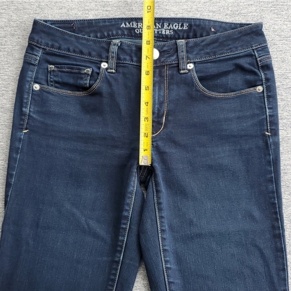 American Eagle  Outfitters Skinny Blue Jeans Medium Wash Size 6 Regular - Picture 11 of 12